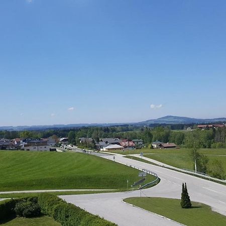 Gasthof Neuhofen Ойґендорф Екстер'єр фото